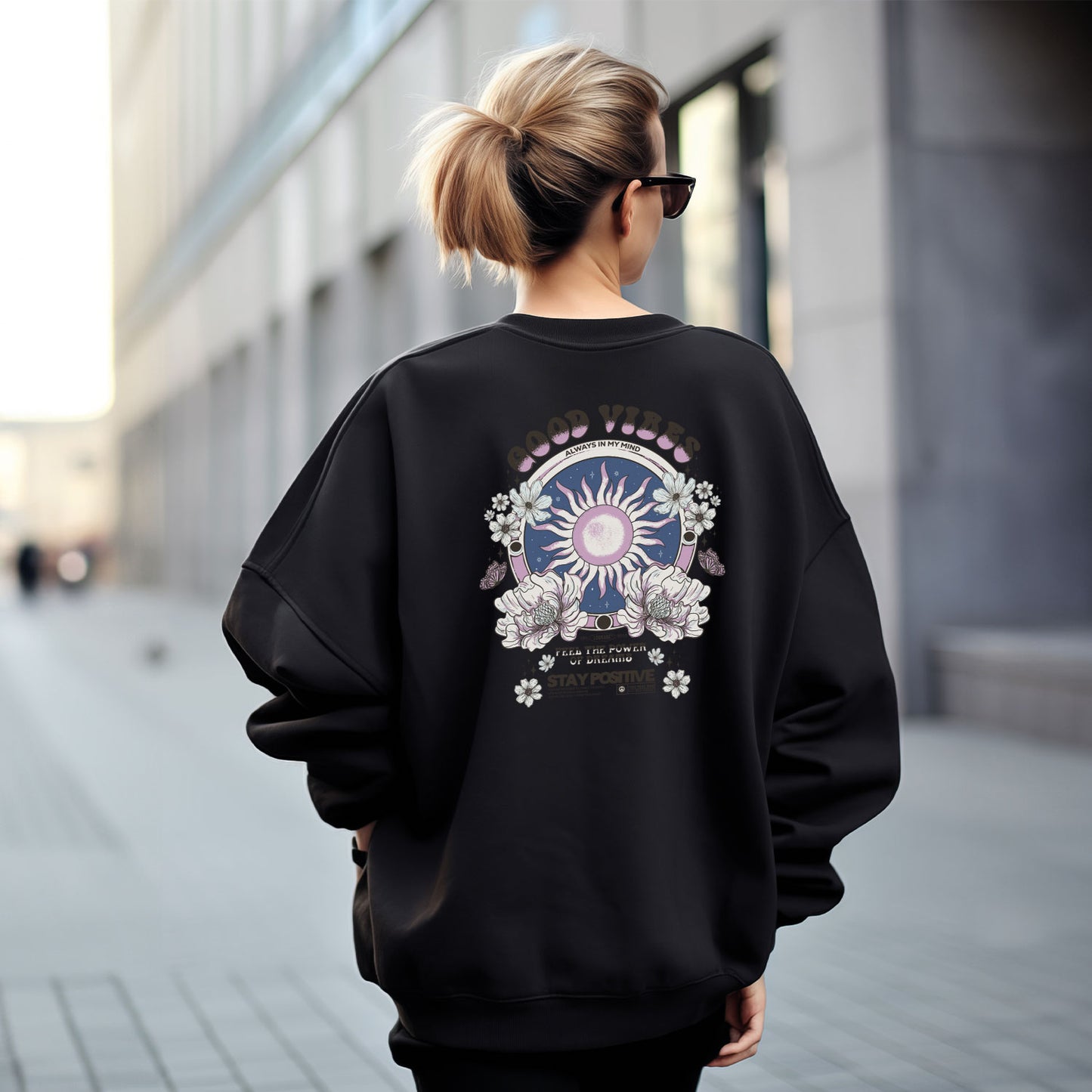 Sweatshirt "Good vibes"