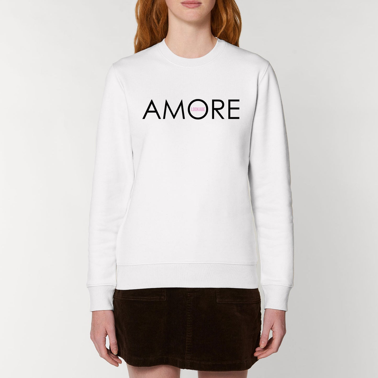 03_Sweatshirt_Font_Model_LK10573