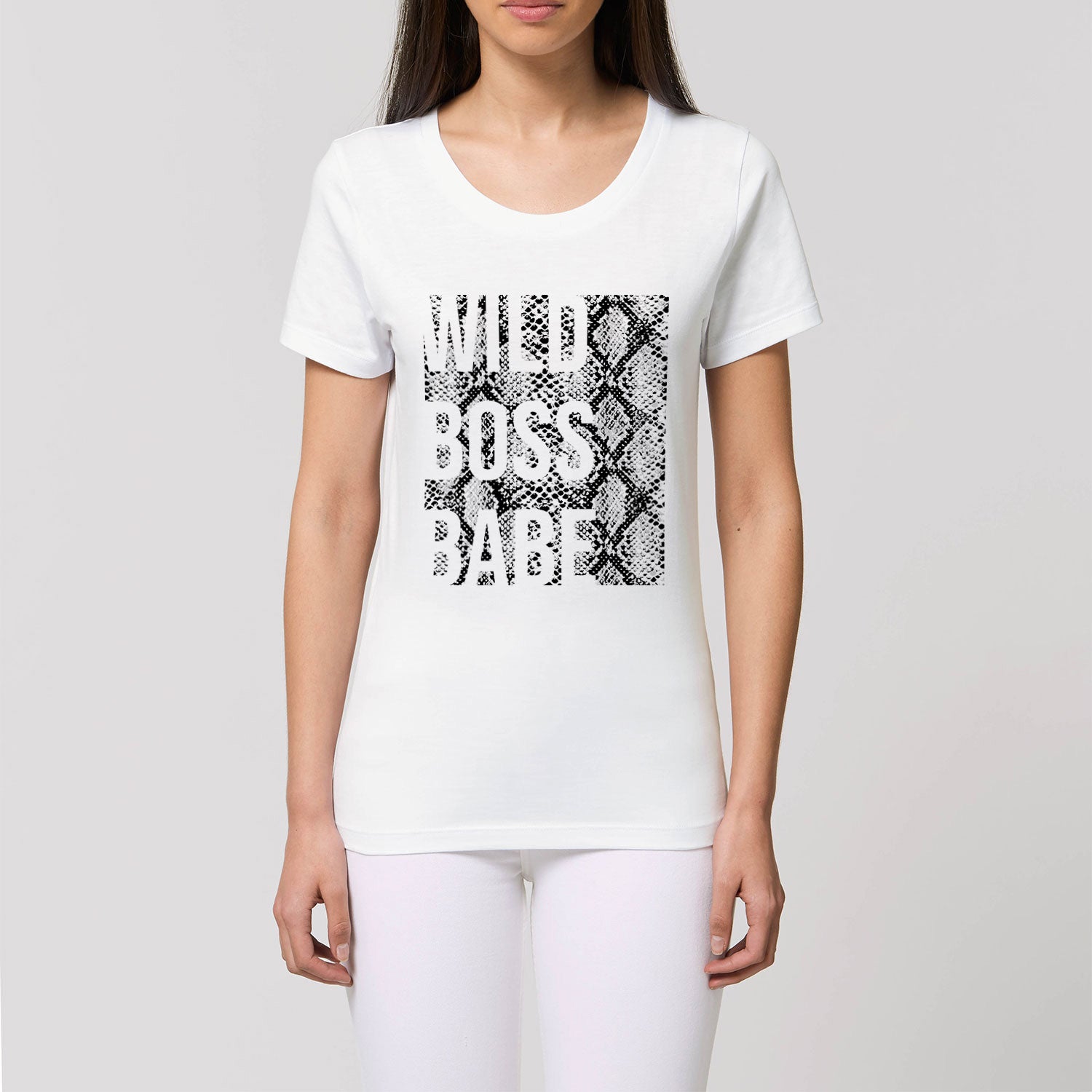 03_T-Shirt_Front_Model_LK11170