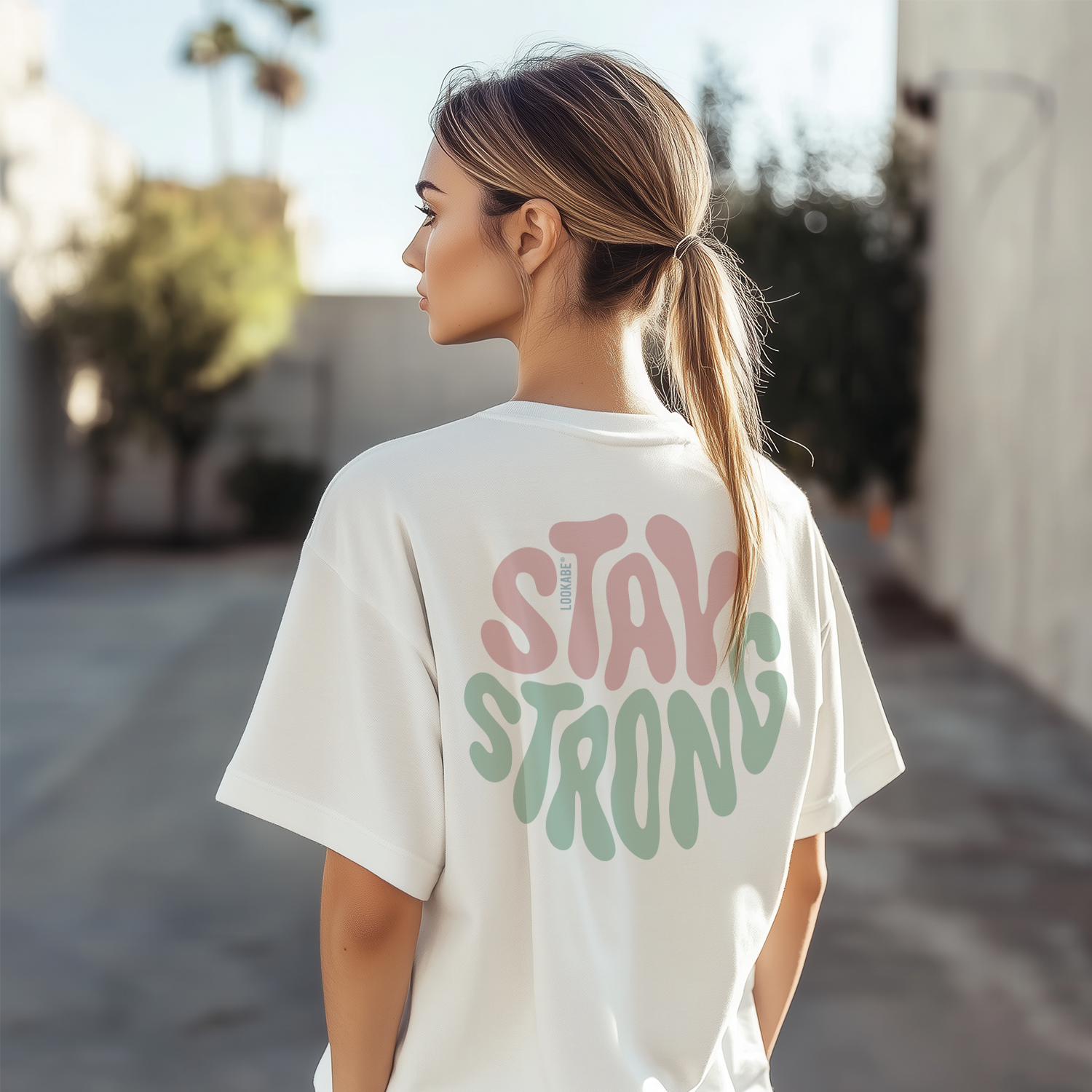 T-Shirt "Stay strong"