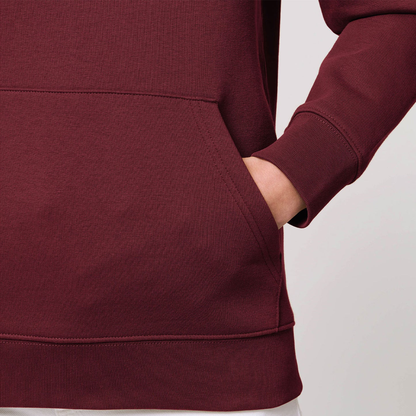 05_Hoodie_Detail_bordeux
