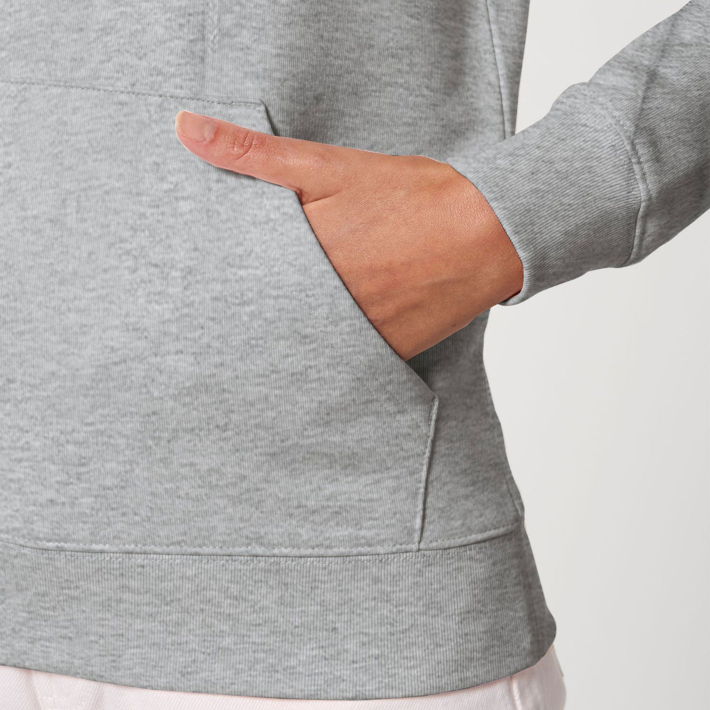 05_Hoodie_Detail_grau_melange